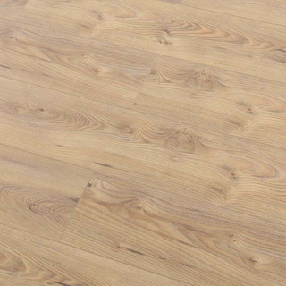 Wheat Oak Laminate Flooring (LF7008)